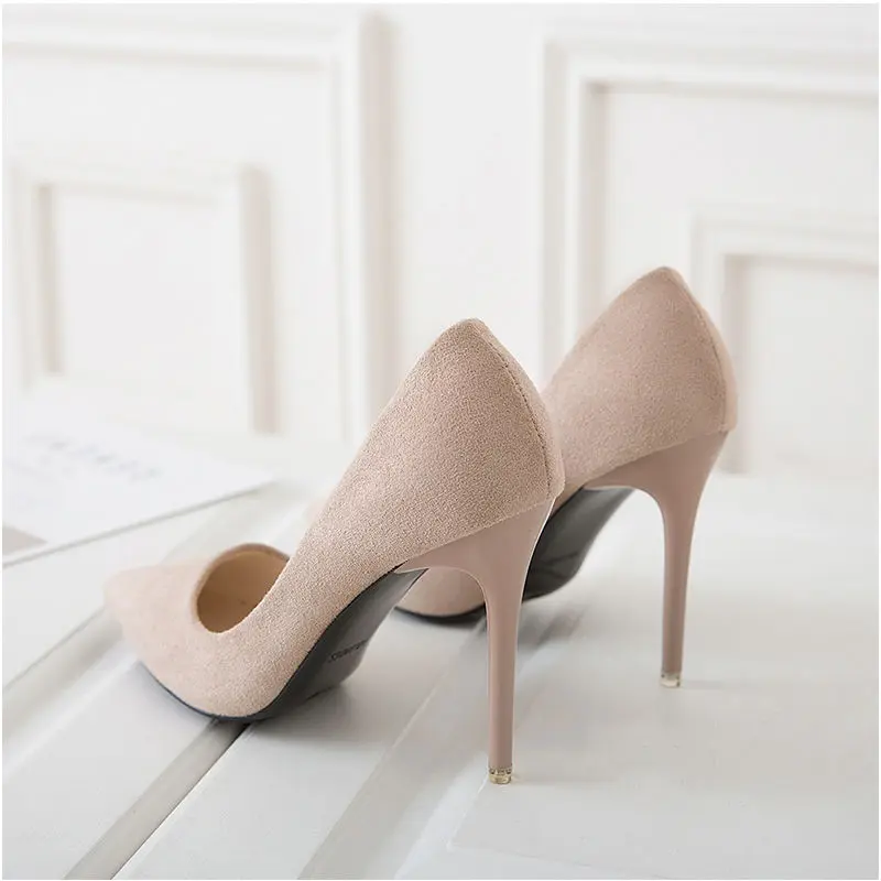 

2022 han edition pointed high-heeled shoes fine work with light mouth suede sexy black shoes and comfortable shoes
