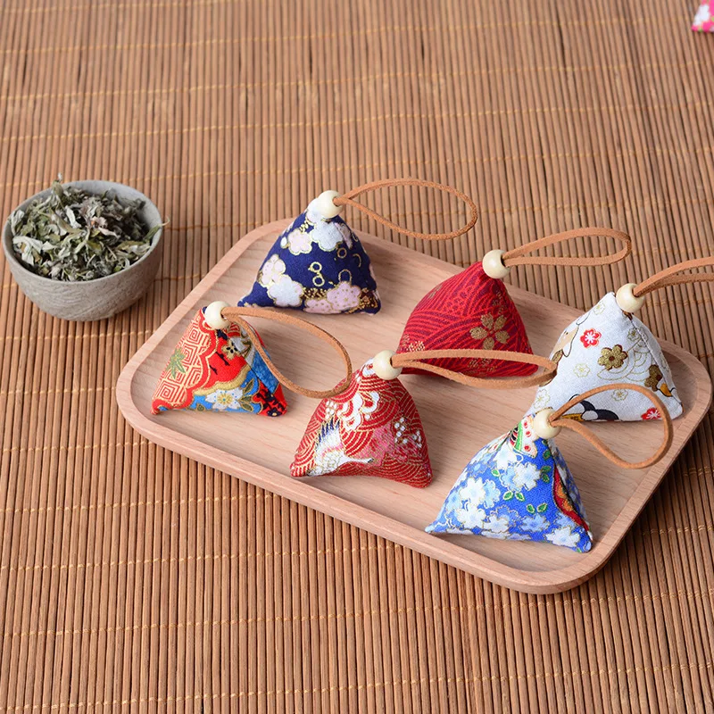 

6pcs Handmade Sachets Chinese Ancient Style Dragon Boat Festival Mini Rice Dumpling Sachet Wormwood Mosquito Repellent Sachets