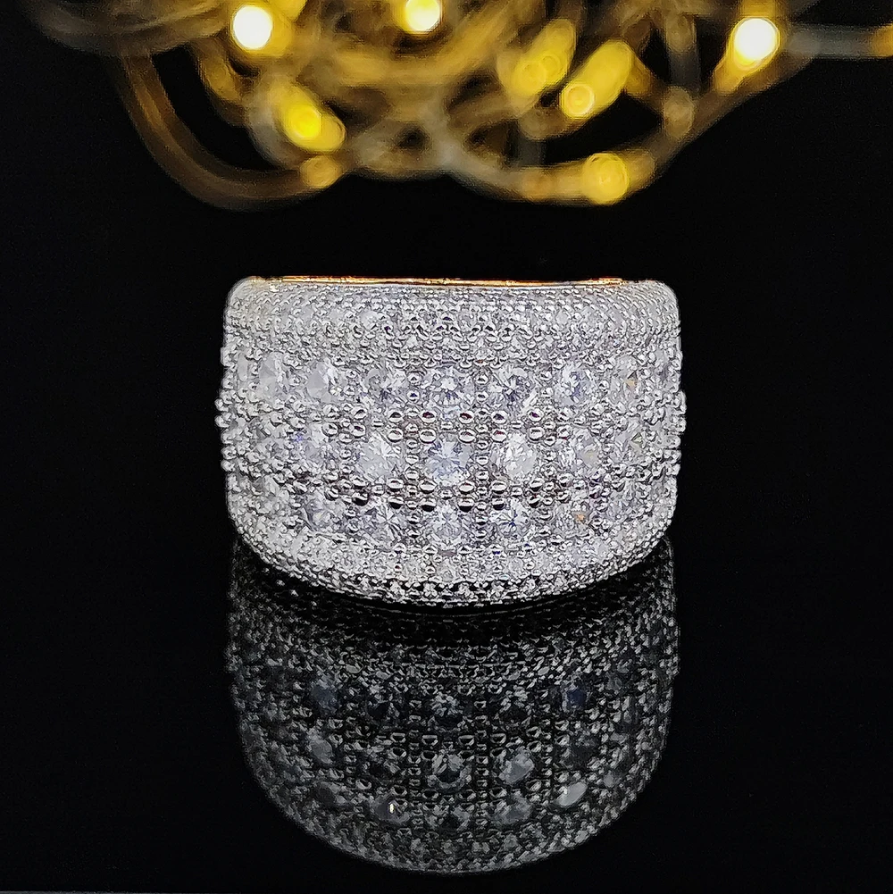 

2022 New Luxury Round silver color designer Engagement Ring For Women Lady Anniversary Gift Jewelry Bulk Sell Christmas R5616