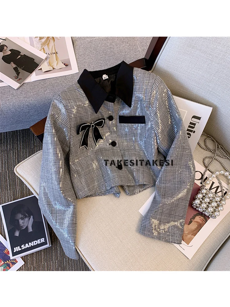 

Женская однобортная блузка с отложным воротником, длинным рукавом и разрезом