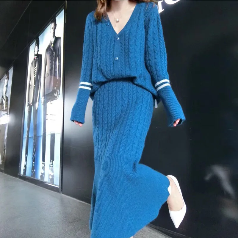 

Женское трикотажное платье-свитер средней длины, Корейская версия