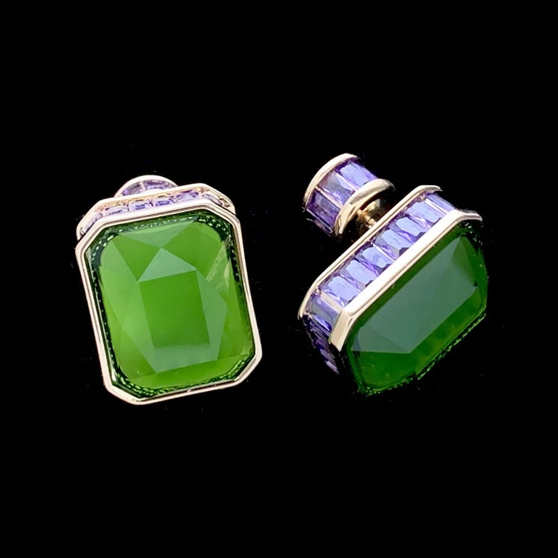 

Женские серьги-гвоздики из серебра 925 пробы с фианитами
