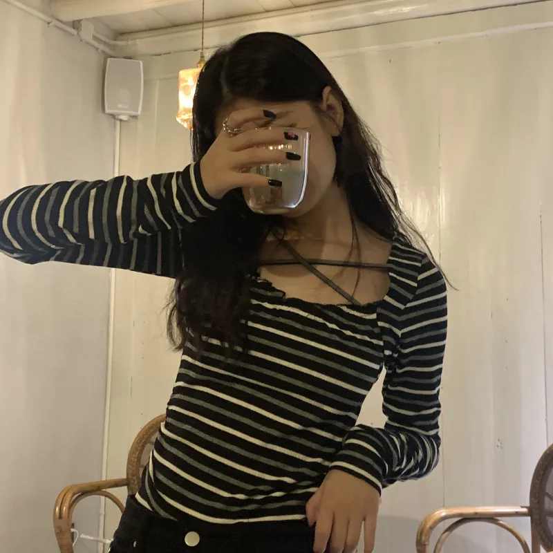 

Женская футболка с вырезами, полосатые топы в стиле гранж, Новинка осени 2022, тонкие модные футболки, женские топы