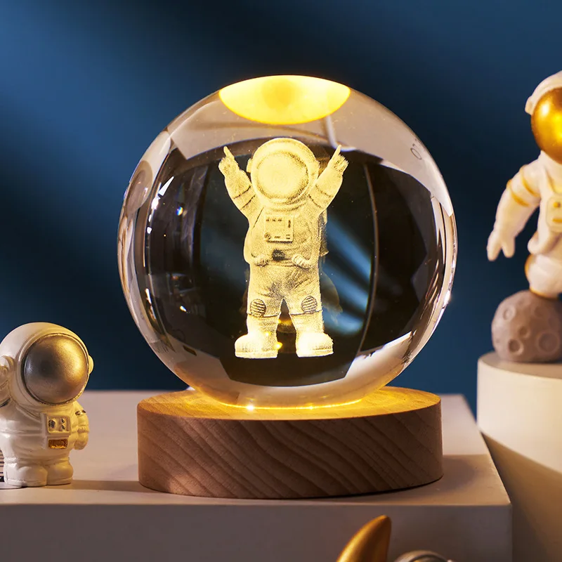 

Crystal Ball Astronaut Decoration Star Universe Series Creative Night Light Crystal Ball Birthday Gift Valentine's Day Gift