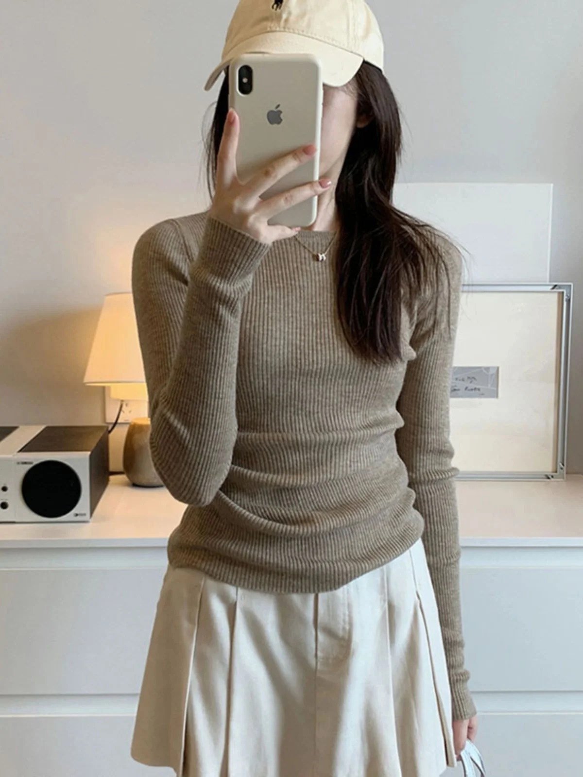 Корейская серия трикотажная нижняя рубашка женская осенне-зимняя нерегулярная