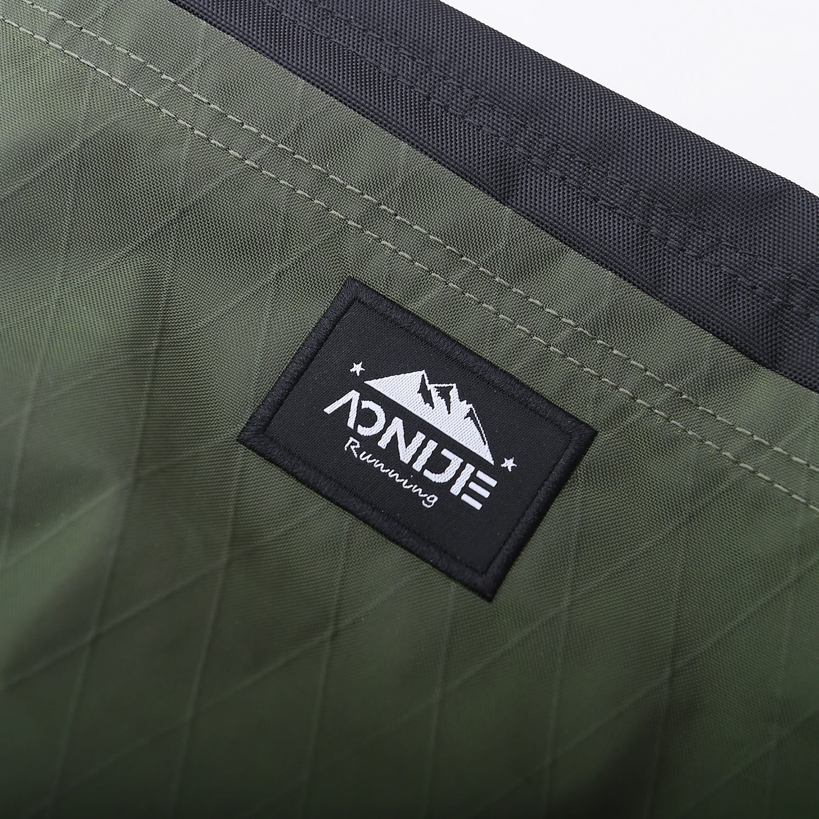 AONIJIE H3208 Unisex Outdoor Sports Messenger Bag Cross Body Bag Large Capacity For Travel Leisure Hiking Cycling