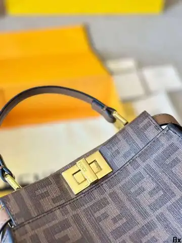 Fendi сумка 1:1 2024 Новые женские сумки кошелек мода почтовник покупки роскошь оригинал