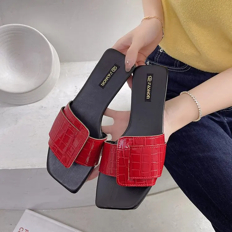 

2022 Summer Women's Sandals Slippers Casual Beach Square Toe Open Toe Shoes Outdoor Slippers Women's Soft Slippers 35-43