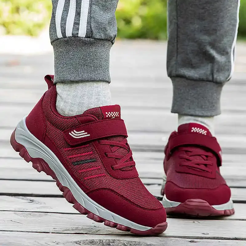 

Transparent Sport Shoes Man Designer Luxury 2023 Running Shoes Man Soft Sports Man Sneakers Winter Sport Shoes For Men Tennis