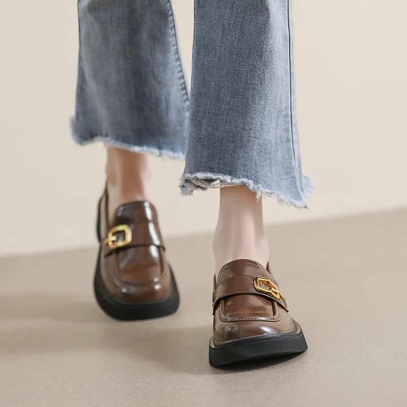Women's Leather Shoes Mid Plate Loafers Casual Shoes Banquet Office Wear Metal Decoration Lolita Shoes Platform Shoes