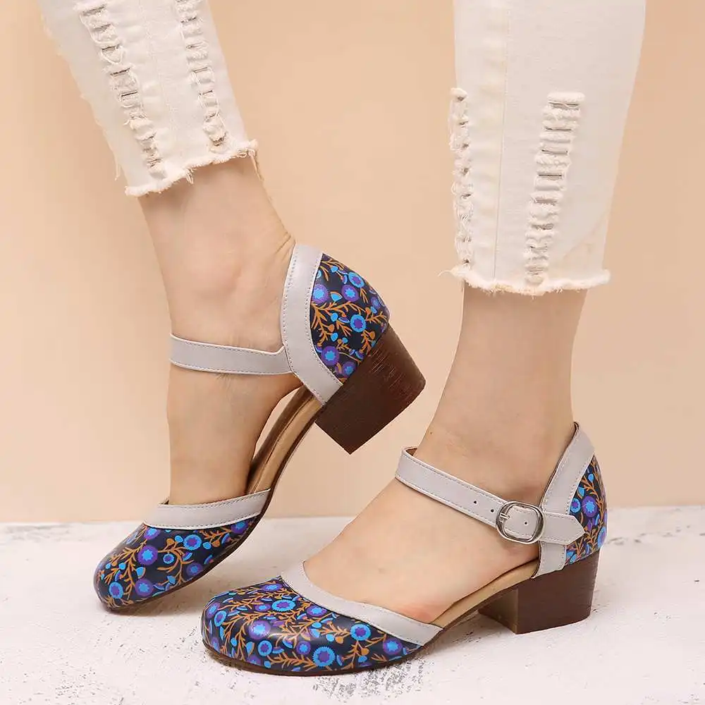 

2022 New Women Sandals Casual Retro Printing Buckle Chunky Heel Pumps Large Size Comfortable Closed Toe Shoes Elegant Sandals