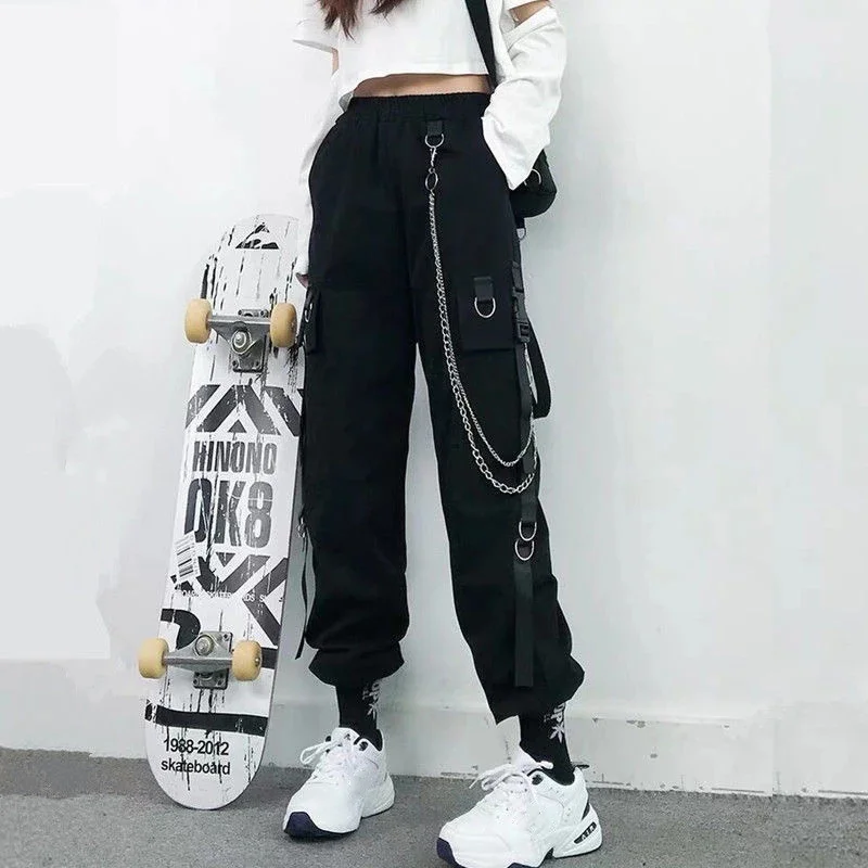 

2023 Gothic Women Cargo Pants Black Joggers High Waisted Harajuku Harem Pants Punk Goth Techwear Chain Trousers Female Hip Hop