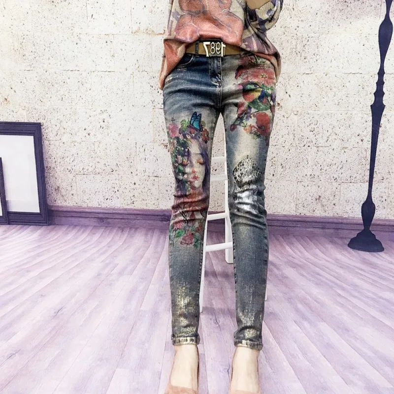 

Женские узкие джинсы-бойфренды, рваные брюки-султанки с бронзовым принтом, 2023