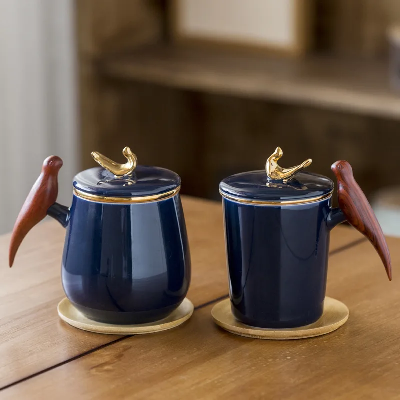 

Creative sapphire blue wooden handle tea separation cup boutique with filter with lid coffee milk tea personal water cup
