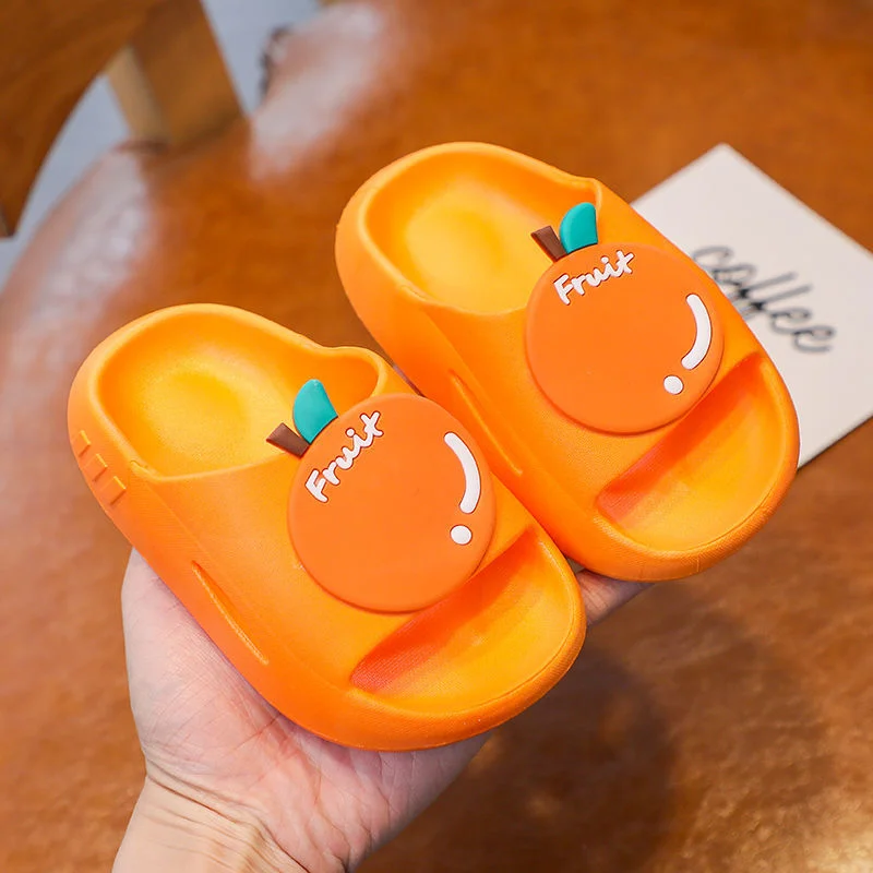 

Cartoon Strawberry Kids Slippers for Boys Summer Beach Indoor Slippers Cute Girl Shoes Home Soft Non-Slip Cute Children Slippers