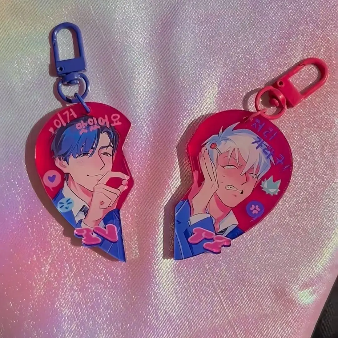 Эксклюзивные юмористические акриловые брелки с изображением чужой сцены: