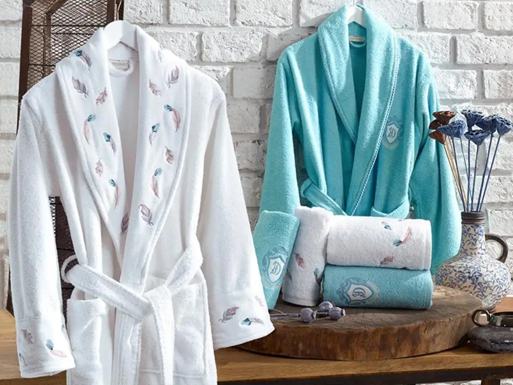 

Oriel Embroidered Cotton Bathrobe Set White Blue