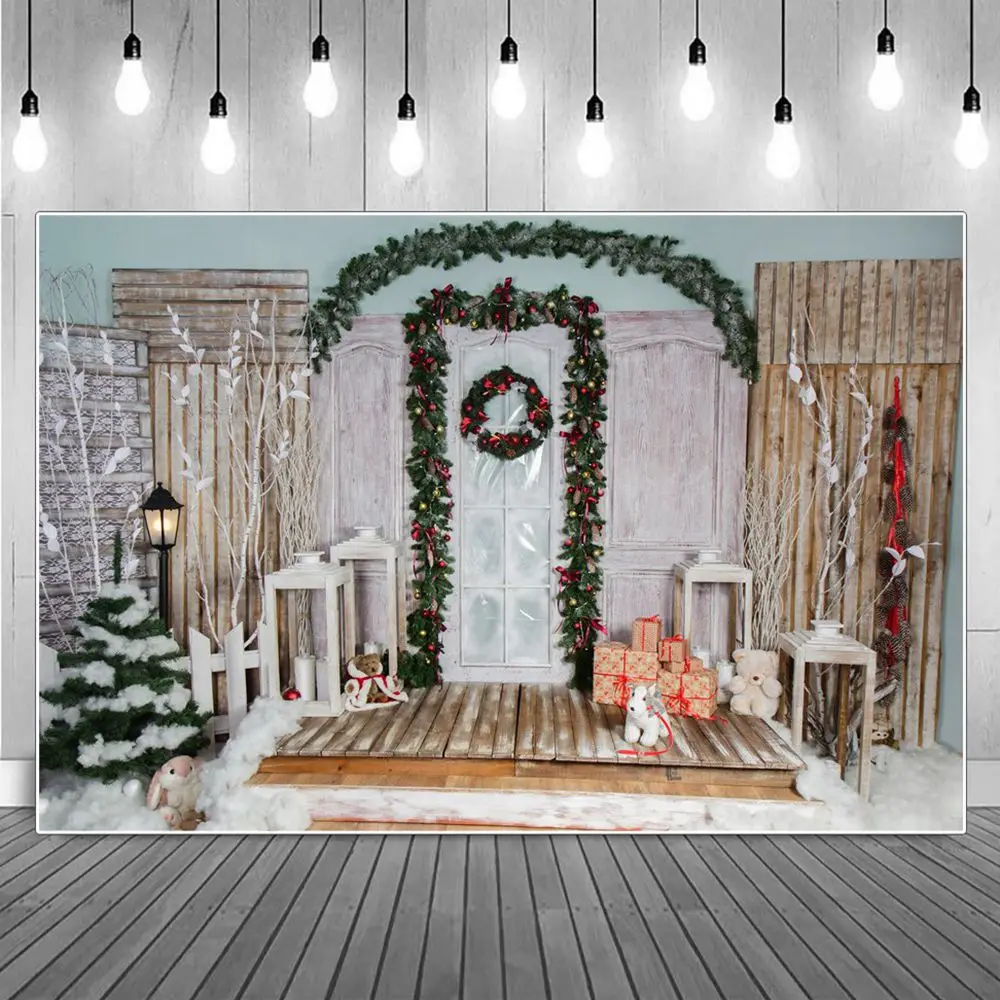 

Wooden Christmas Front Door Gifts Photography Backdrops Custom Toys Dog Teddybear Wreath Lamps Stair Decoration Photo Background