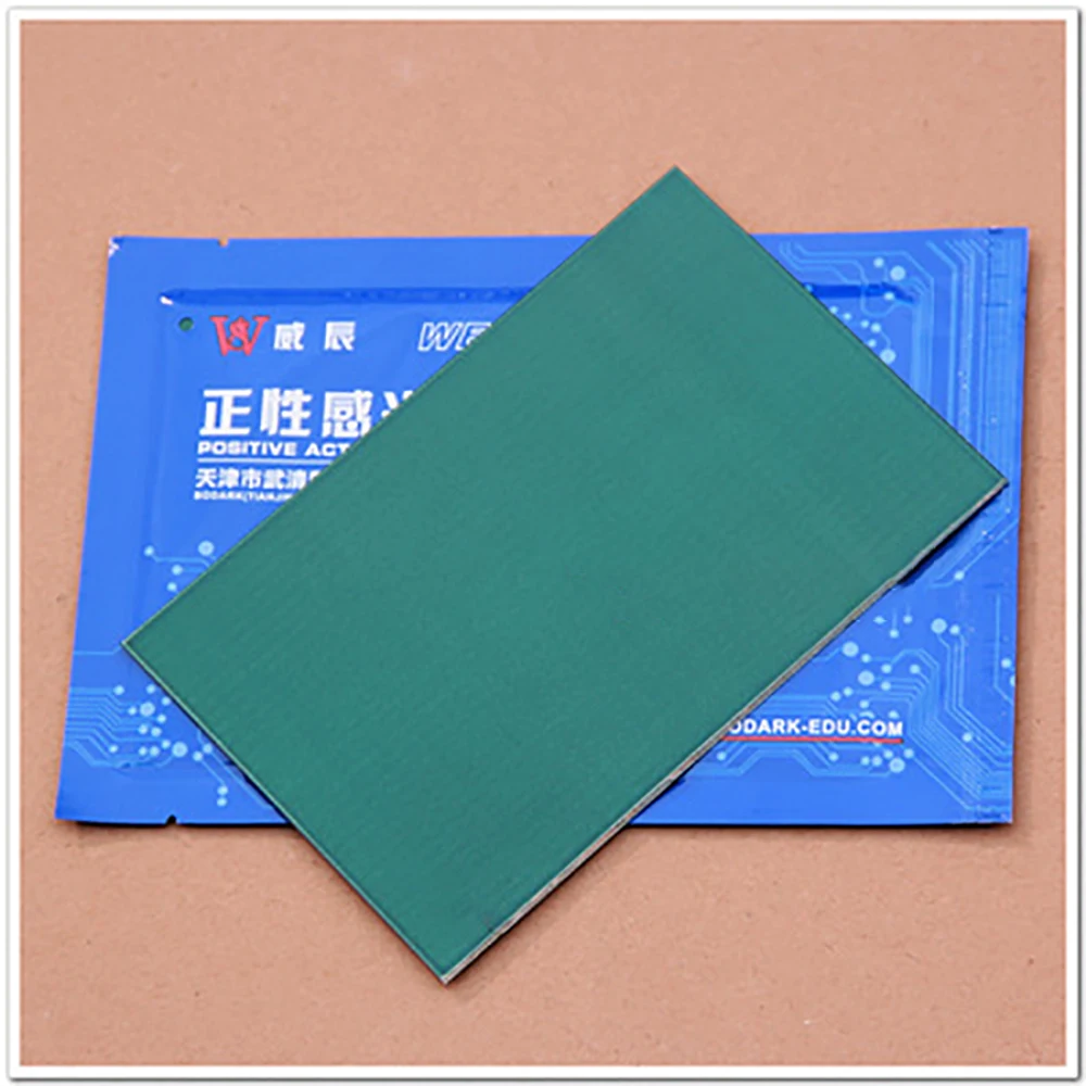 

5PCS/LOT 150*200mm High Quality FR-4 Single Glass Fiber Plate Photosensitive CCL Positive Universal Board