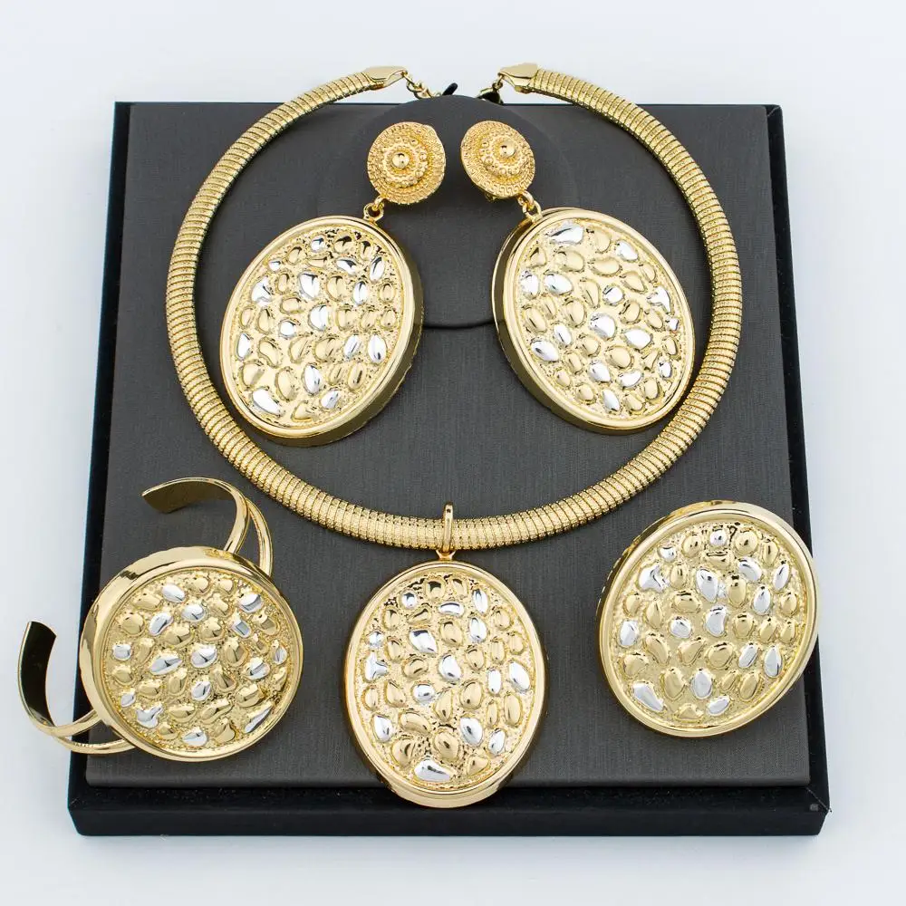 

Dubai Jewelry Set for Women Round Pendant Necklace and Earrings Bracelet Ring Bridal Jewelry Set for Party Engagement Accessory
