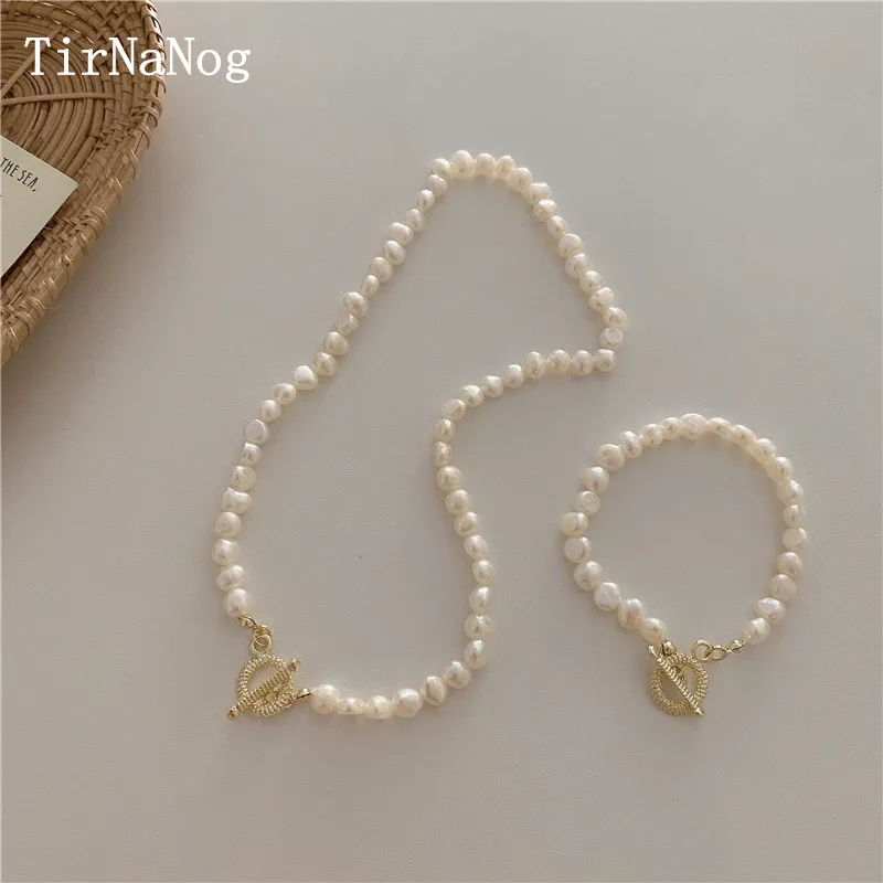 

European and American Fashion Geometric OT Clasp Necklace Baroque Natural Freshwater Pearl Clavicle Necklace Women Jewelry