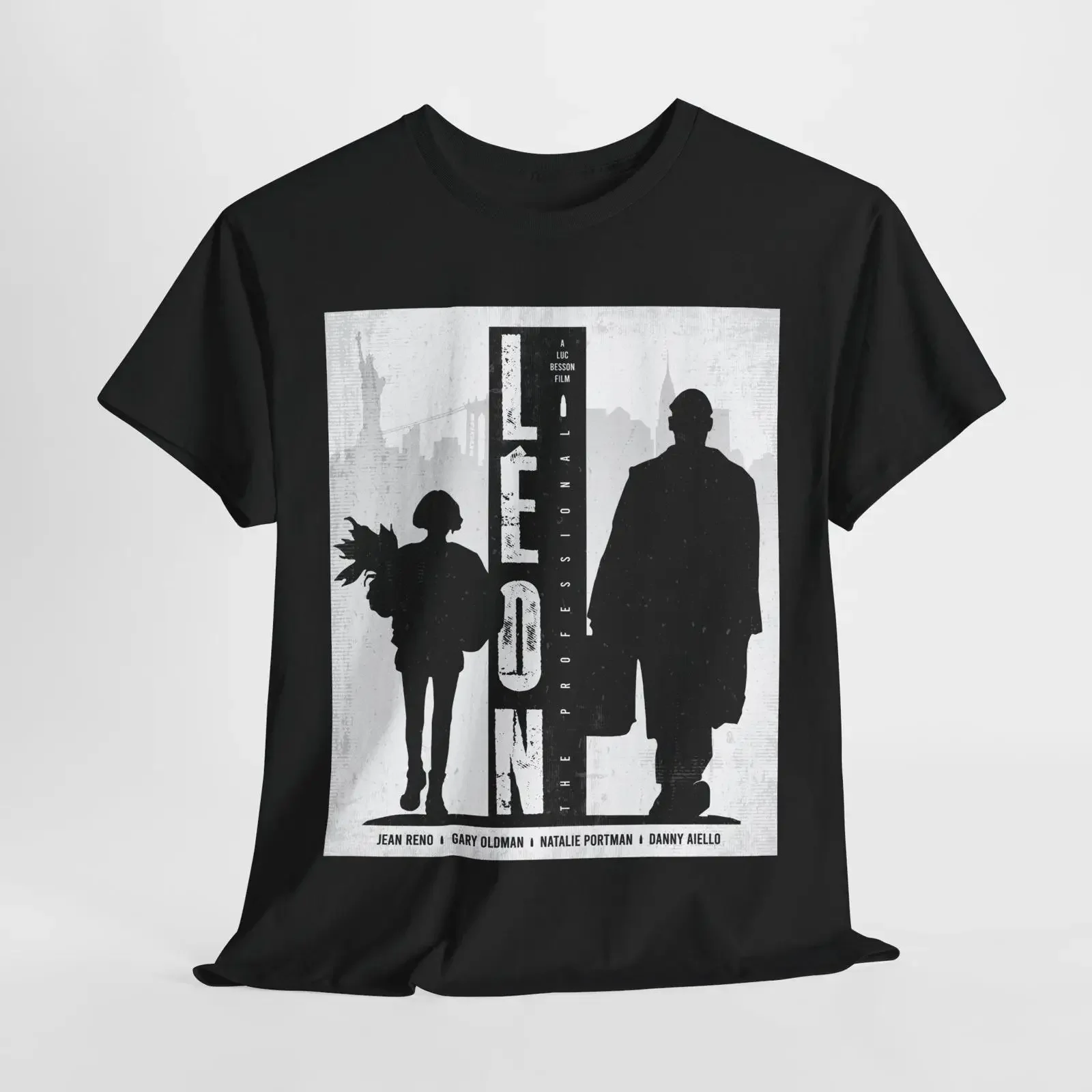 Фото Футболка Tonton Brodery Leon Harper в винтажном стиле, слегко состаренная, мягкая, повседневная, универсальная, стильная, дышащая, комфортная. №1