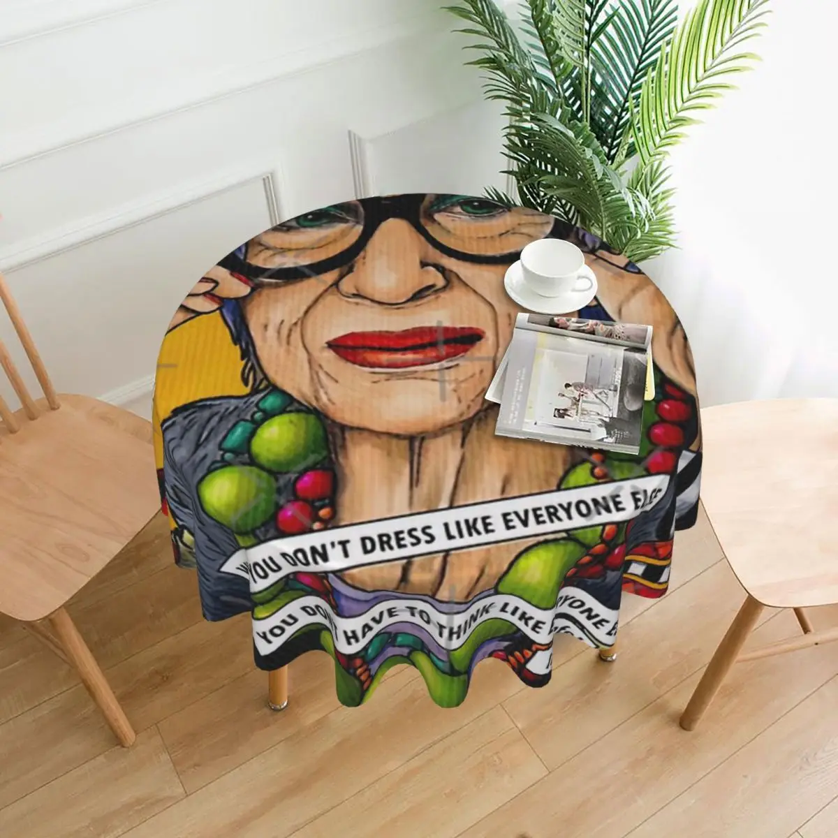 

Премиальная скатерть Iris Apfel диаметром 60 дюймов, 152 см, устойчивая к морщинам Защитная скатерть, отличный подарок