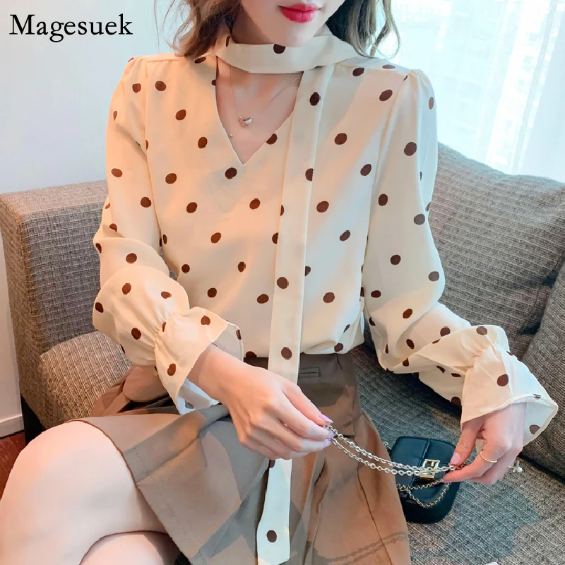 

Polka Dot Chiffon Blouse Women V Neck Loose Office Long Sleeve White Shirt Women Vintage Bow Casual Shirts Blusas 2022 New 18657