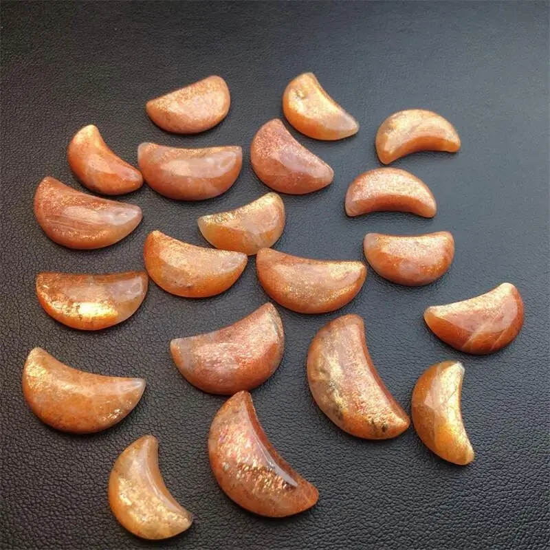 

Фигурки из золотого обсидиана