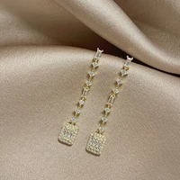 2022 design sense luxury zircon long dangle earrings for womens fashion charm party woman earring jewelry girl drop accessories