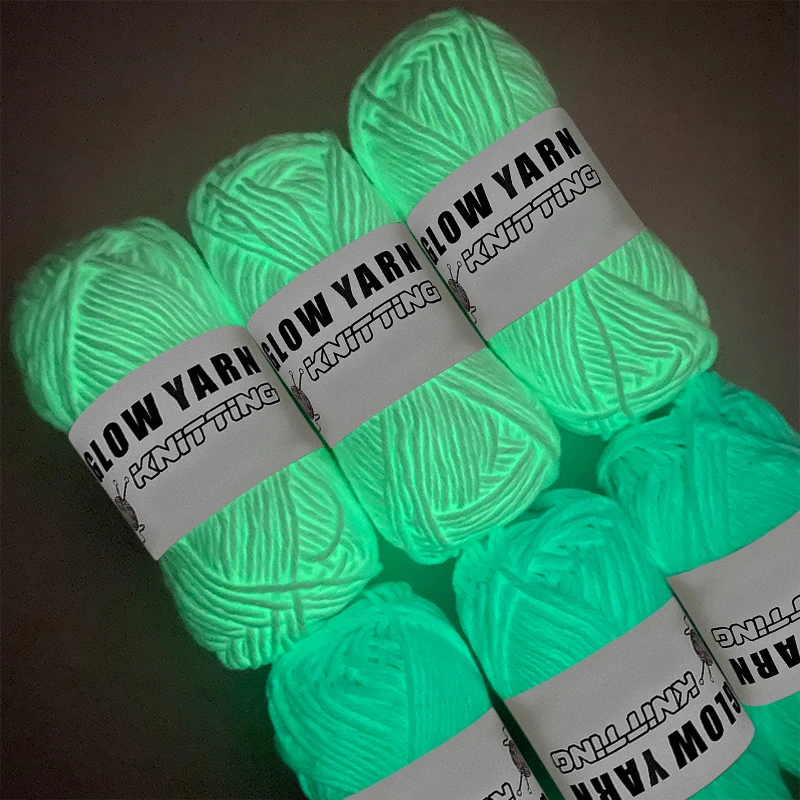 

2mm For Hand Knitting Carpet Sweater Hat Glowing Yarn Novel Functional Yarn Eco-friendly Glow In The Dark Luminous Chunky Yarn