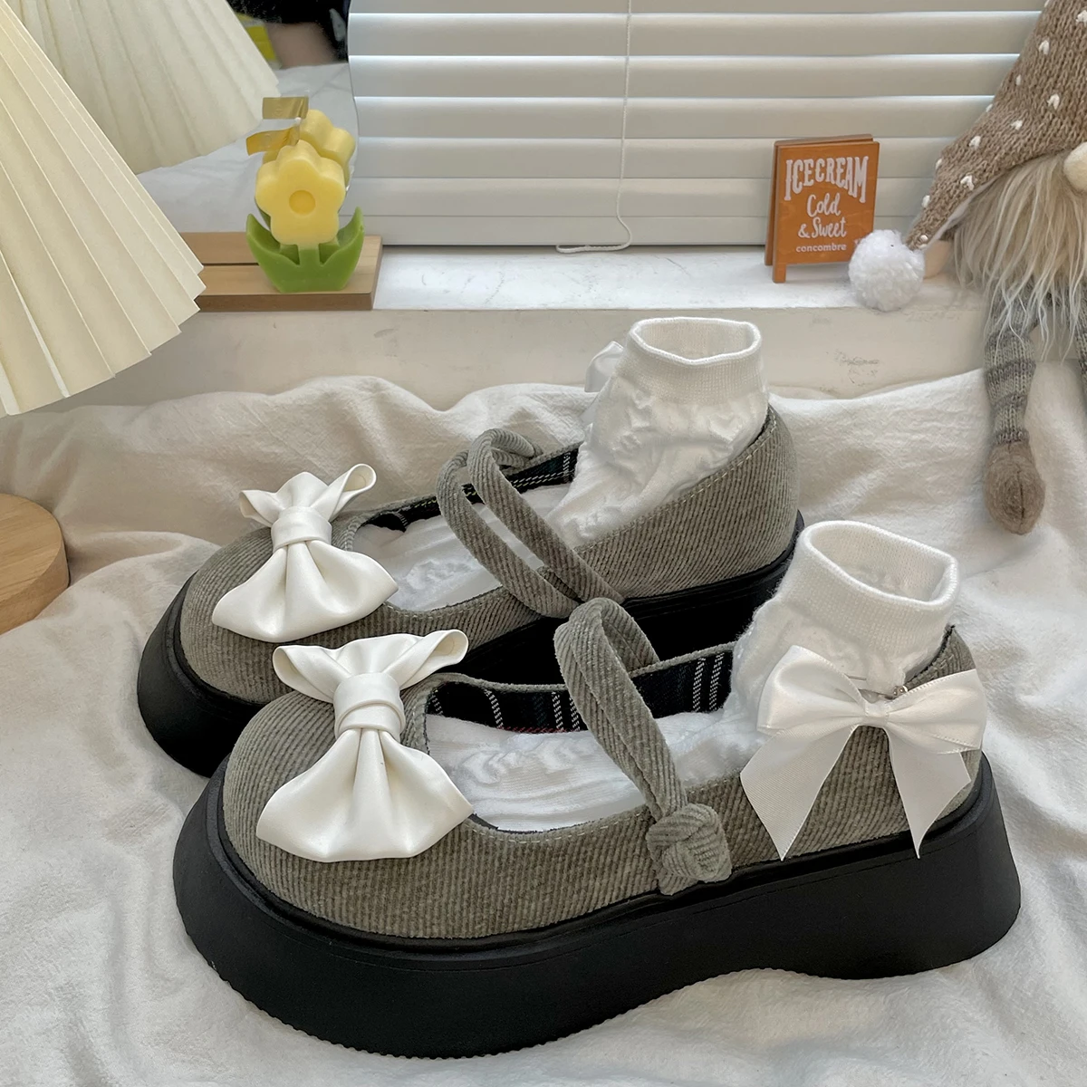 

shoes on heels new lolita shoes summer sweet bow platform shoes retro mary janes Japanese JK uniform High heels women's shoes