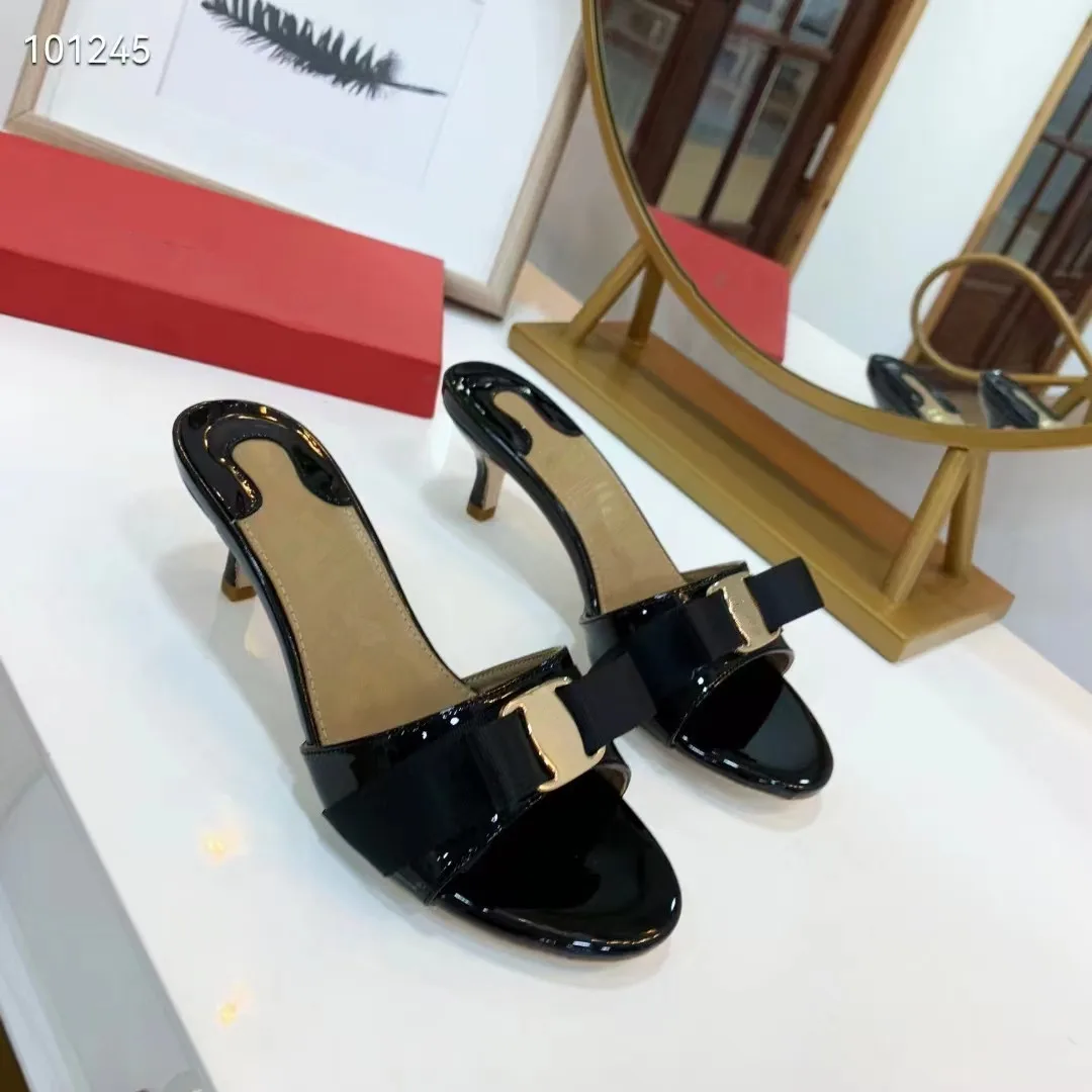 

New High Heel Slippers Butterfly Buckle Full Leather Sandals Cow Lacquer Leather Upper Fashionable and Comfortable Women's Shoes