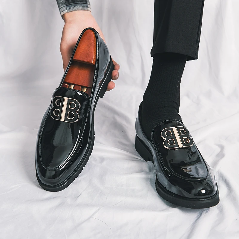 

New Black Loafers Men Patent Leather Shoes Breathable Slip-On Solid Casual Shoes Handmade Size 38-45