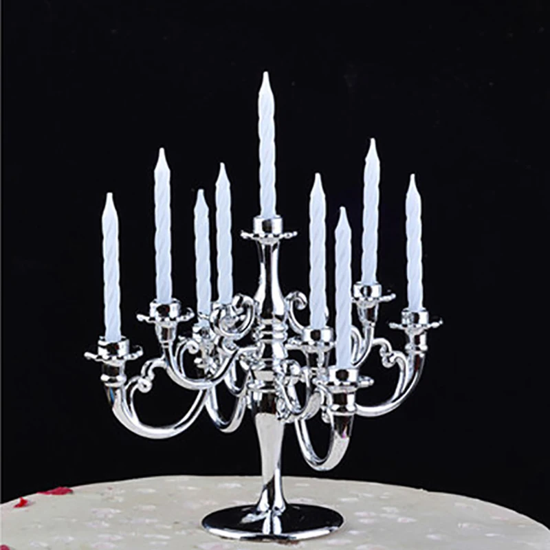 

Миниатюрные свечи и подсвечники для кукольного домика