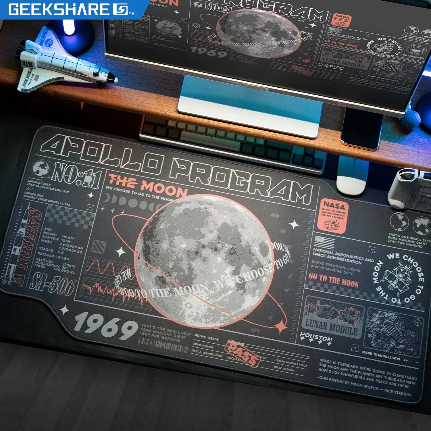 

GeekShare New Moon Landing Computer Mouse Pad Keyboard Super Big Desk Mousepad Rubber Office Table Mat Gaming Accessories