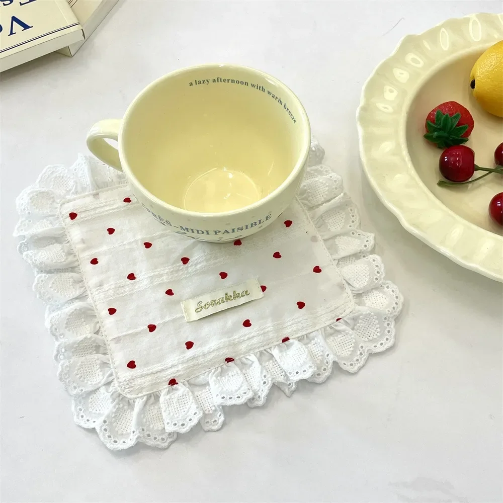 

Кружевные салфетки