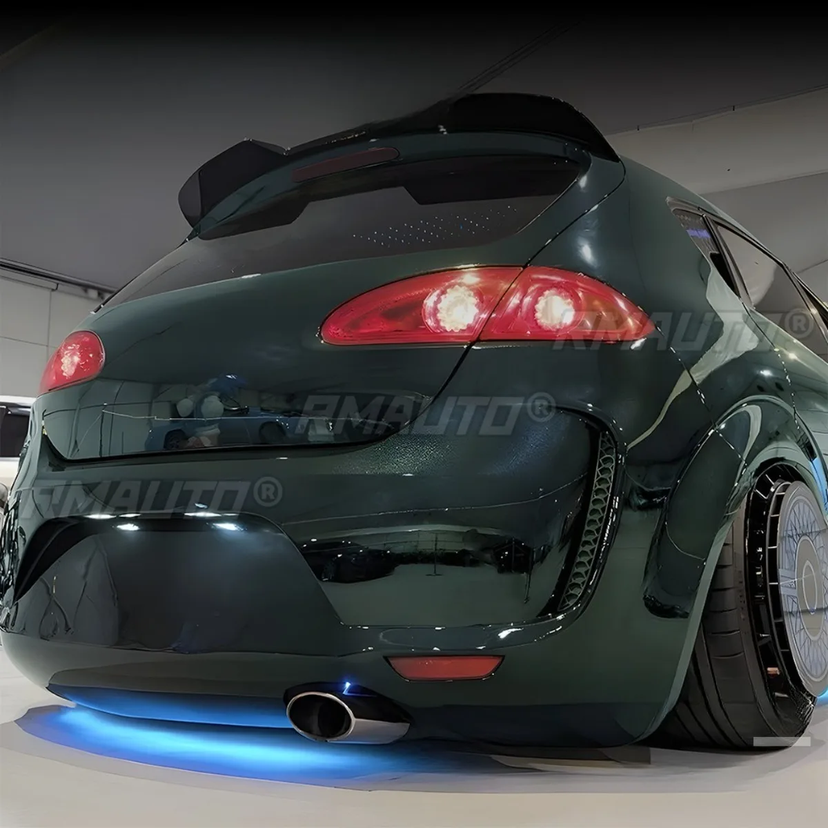 Фото Задний спойлер-диффузор для багажника, защитный обвес для SEAT Leon 2009-2012, автомобильные аксессуары №5