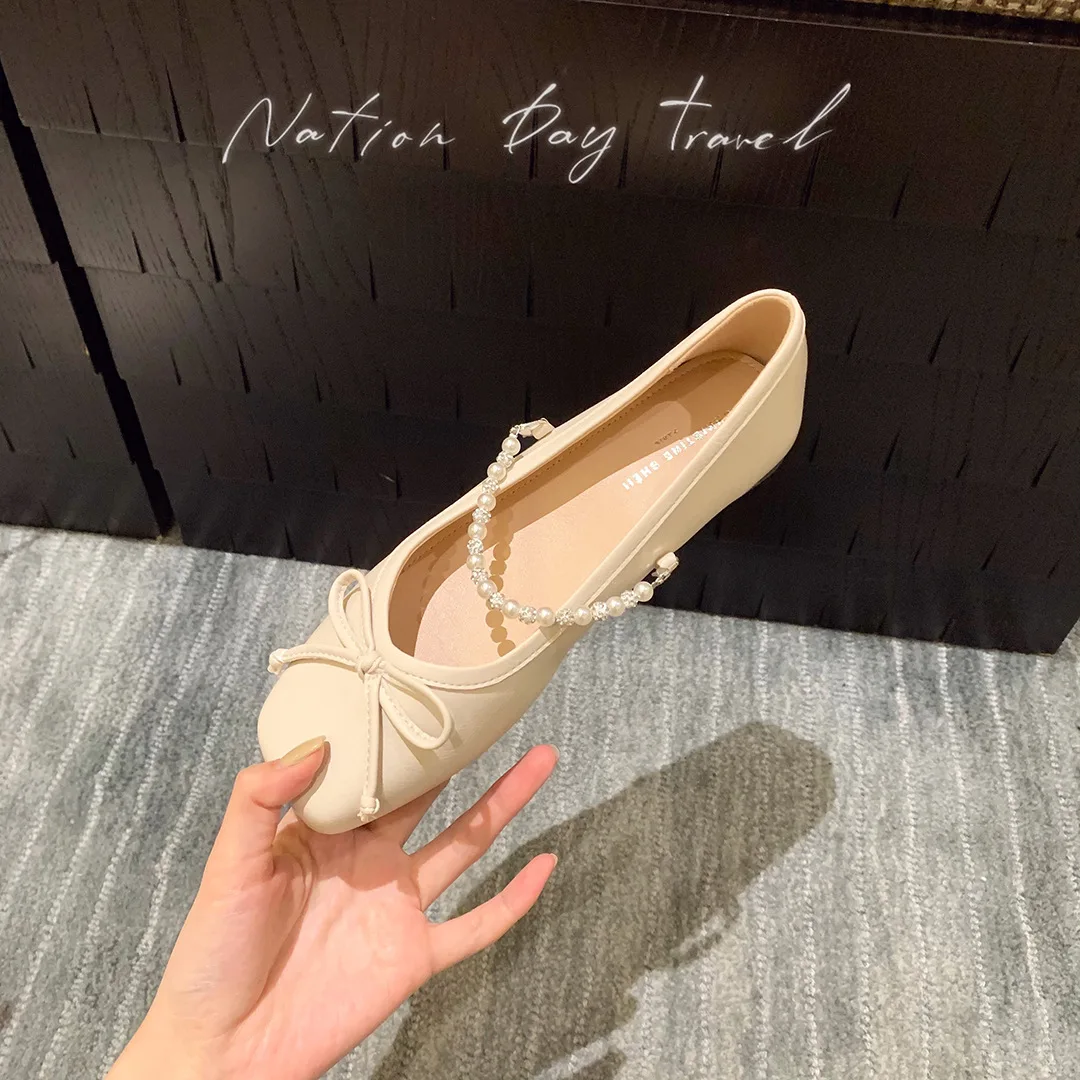 

Туфли без каблуков