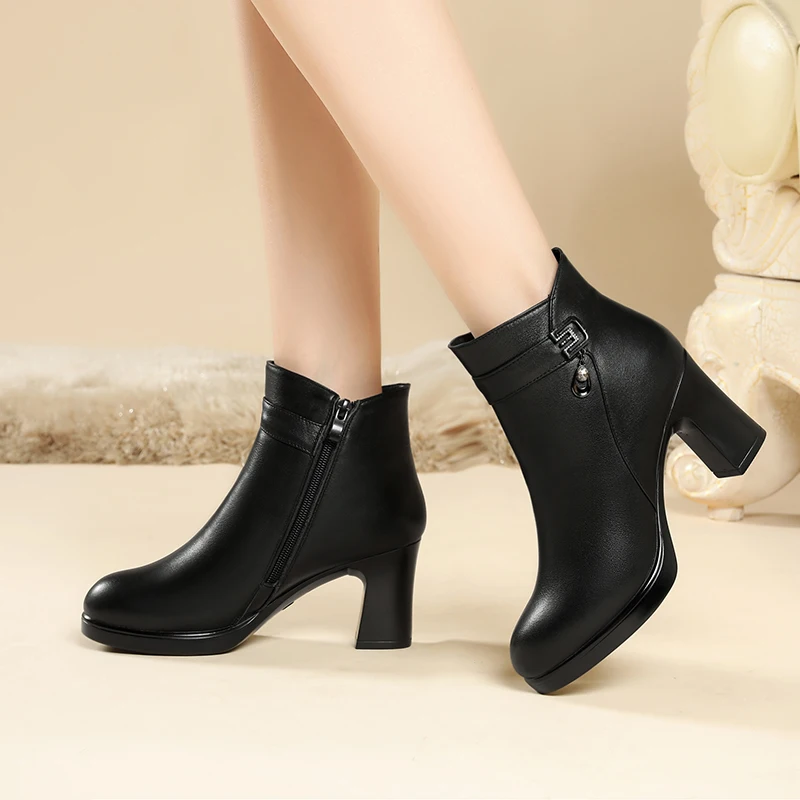 AIYUQI Women Ankle Boots 2023 Winter Genuine Leather Women Fashion Boots Large Size Natural Wool Warm Women Marton Boots