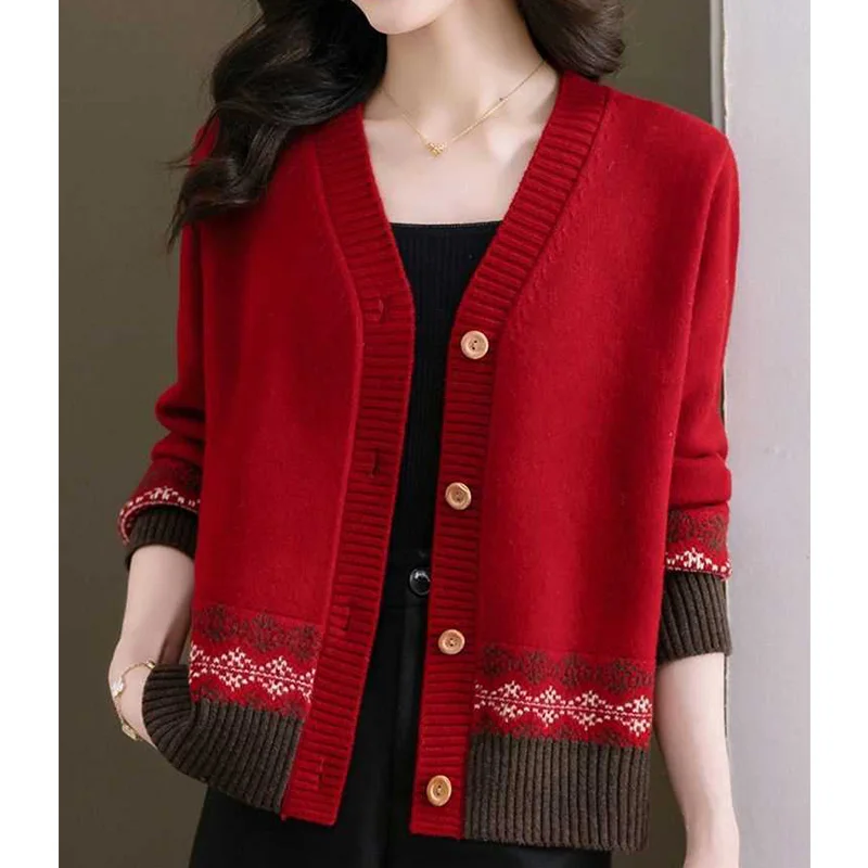 Женский вязаный кардиган