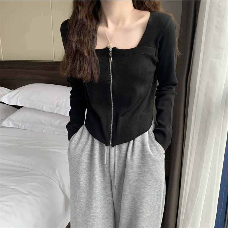 

Firm Offers To Film Design Feeling Square Collar Zipper Long Sleeve T-shirt Female Collarbone Chic Brief Paragraph Coat