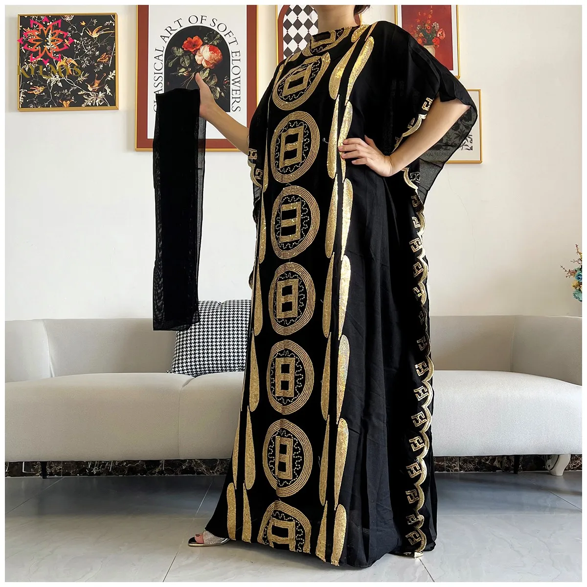 

2022 Latest Arrival Casual And Comfortable African Women Black Robe Sequin Embroidered Muslim Dress Dubai Dress Pullover LP-08
