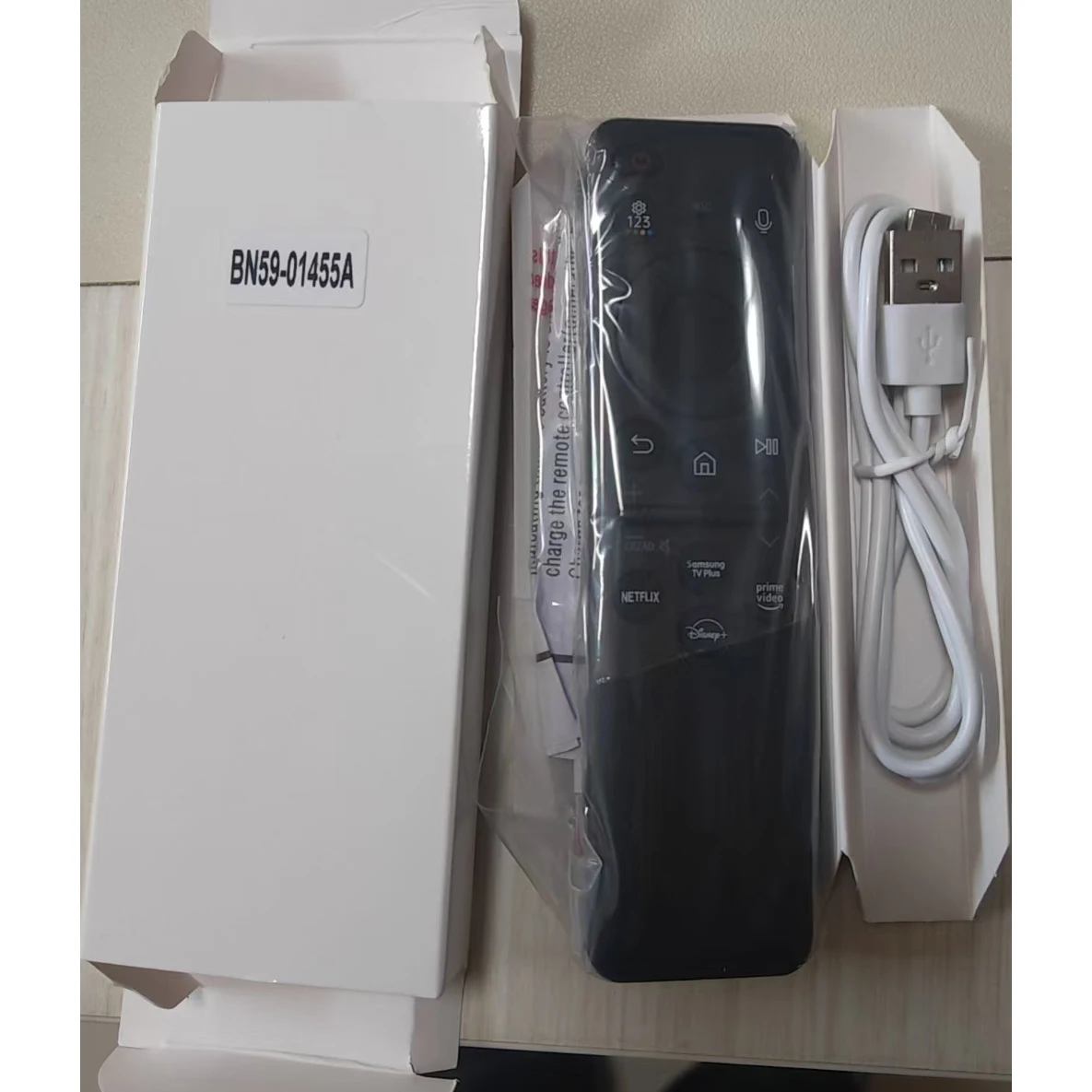 Фото Новый BN59-01455A TM2360E для Samsung TV Voice Solar Cell Перезаряжаемый пульт дистанционного управления Q90D QNX1D S85D S90D DU8000 QN900D №1