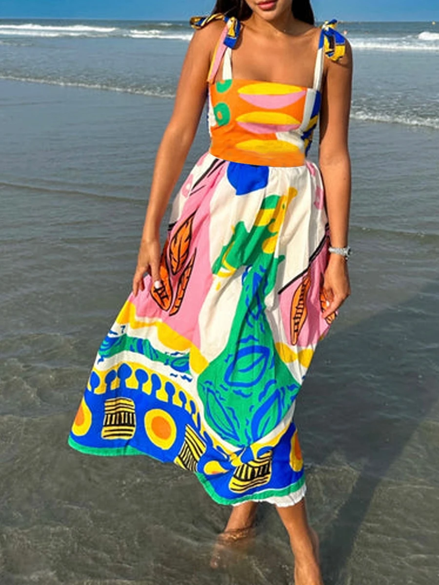 Женское цветочное длинное платье с открытой спиной и поясом на плечах