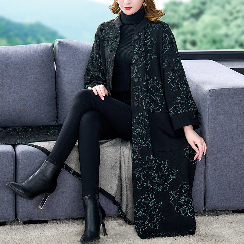 

2023 Spring and Autumn New Standing Collar Version A Loose Large Slim Windbreaker Knee Length Retro Jacquard Coat Women