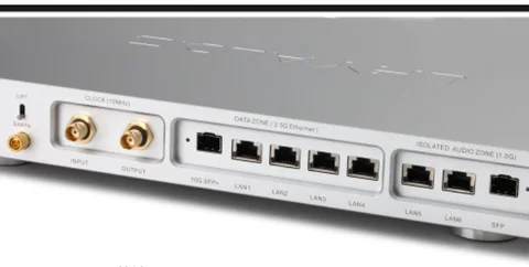 Дәрігерде азиялық әйел