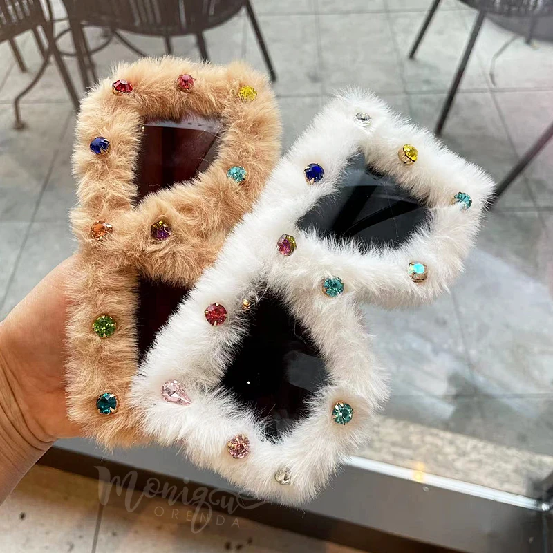 

Handmade 6 Color Women's Sunglasses Soft Fur Velvet Square Sun glasses Women Diamond Tredy Shade Gafas De Sol