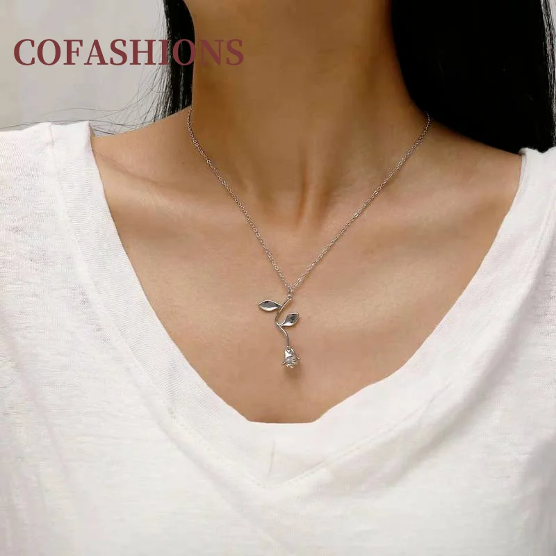 

2022 Fashion Vintage Rose Necklace Pendant Long Chain Charm Simple Necklaces Women's Luxury Jewelry Choker Valentine's Day