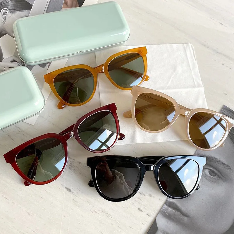 

New Plate Sunglasses Female Online Celebrity Street Sunglasses Fashion Retro Mirror Driving Mirror Factory Outlet 9022.